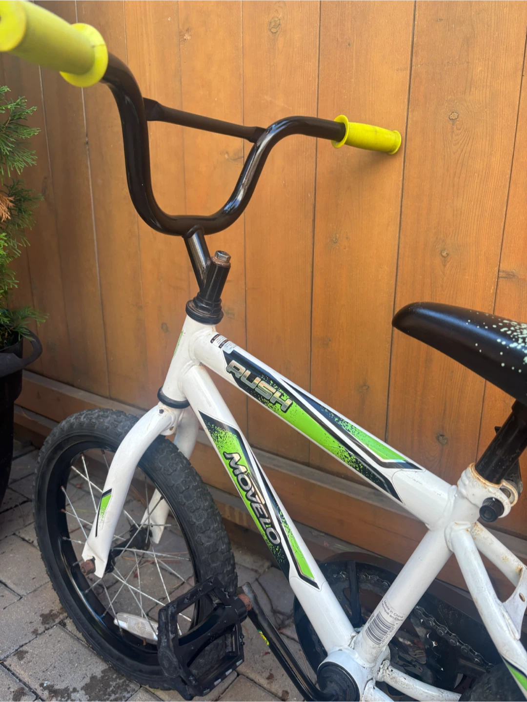 Movelo Rush 16-inch Kids Bike - photo 4