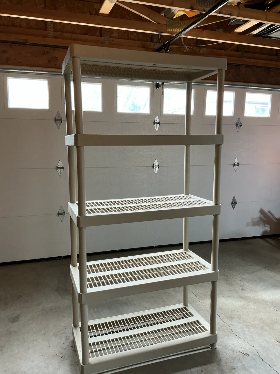 Plastic 5-Tier Shelving Unit