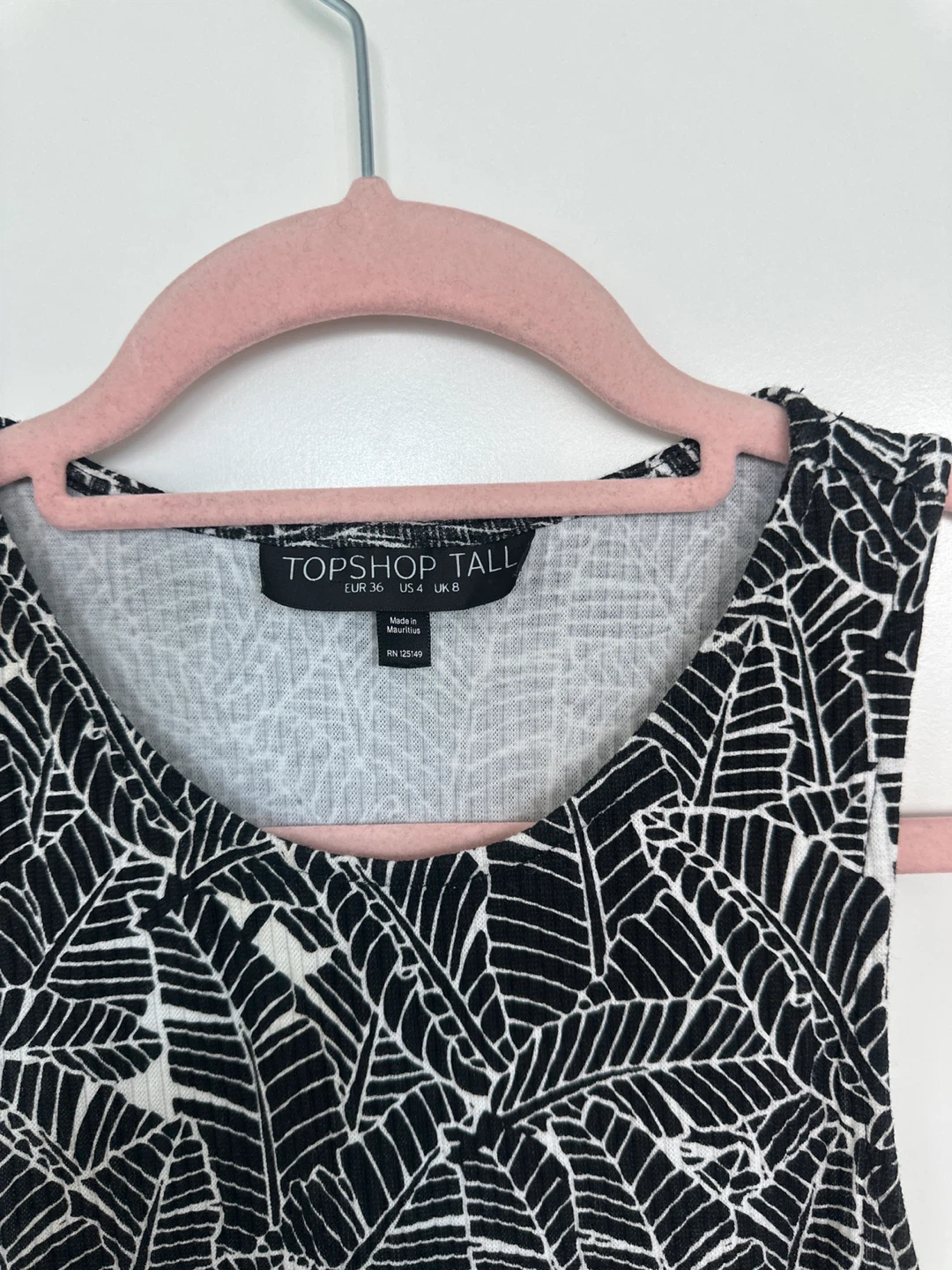 Topshop Tall Leaf Print Tank Top - photo 3