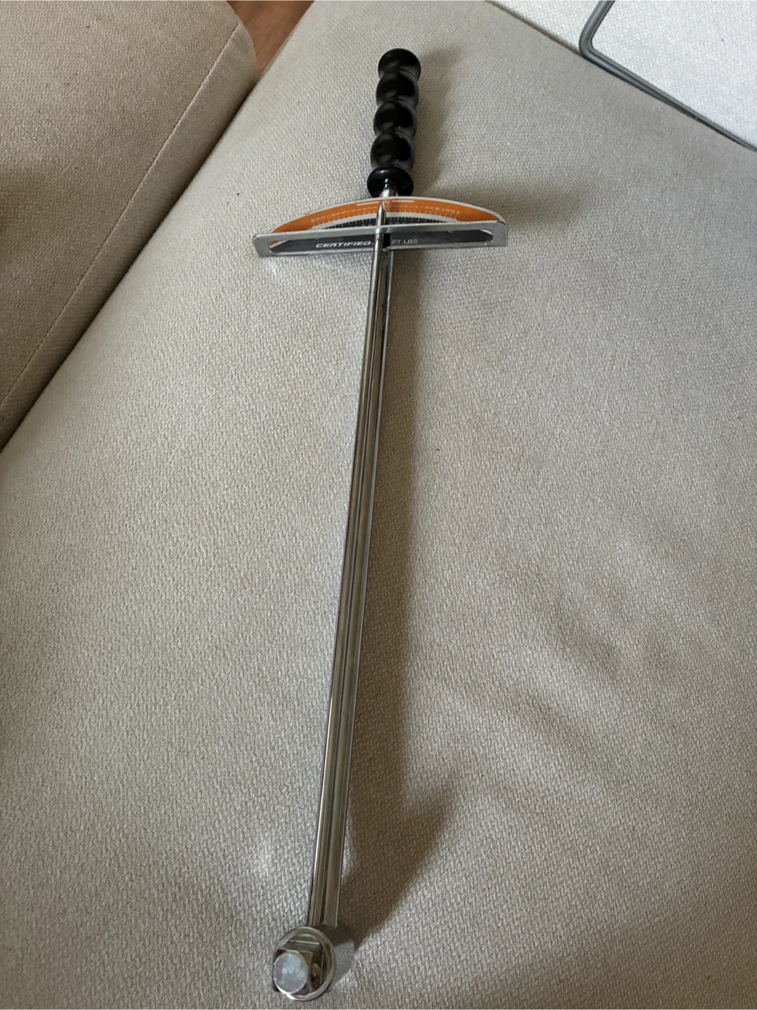 MOVING SALE: Certified Torque Wrench - photo 2