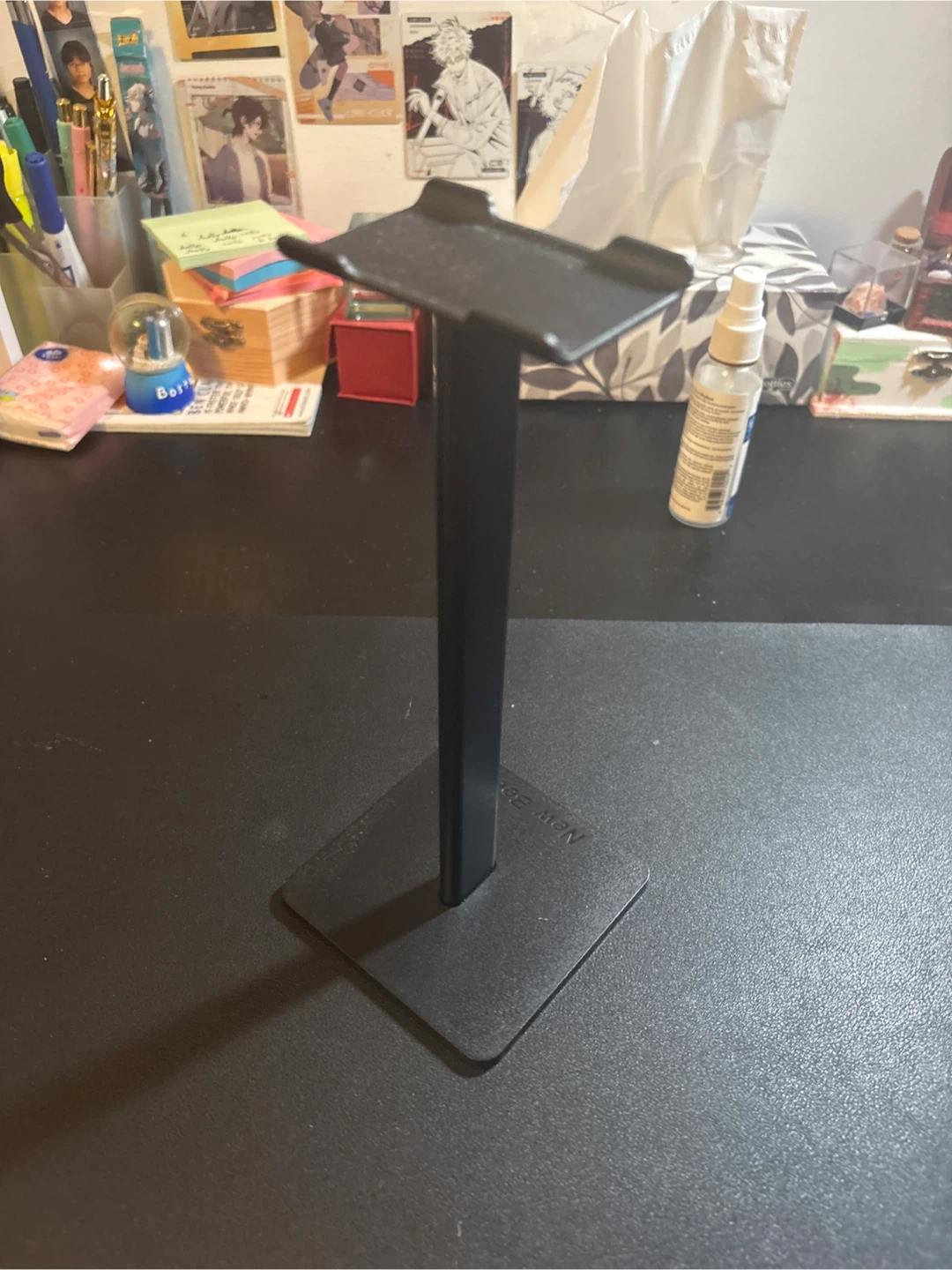Headphone stand - photo 2