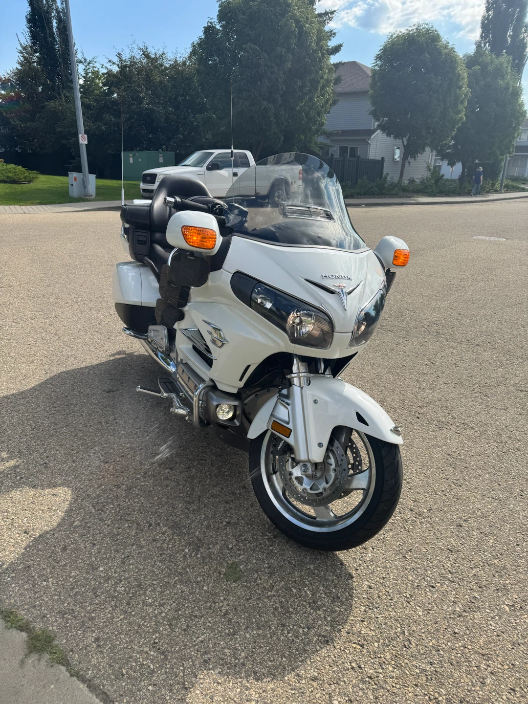 Honda Goldwing Motorcycle - photo 2