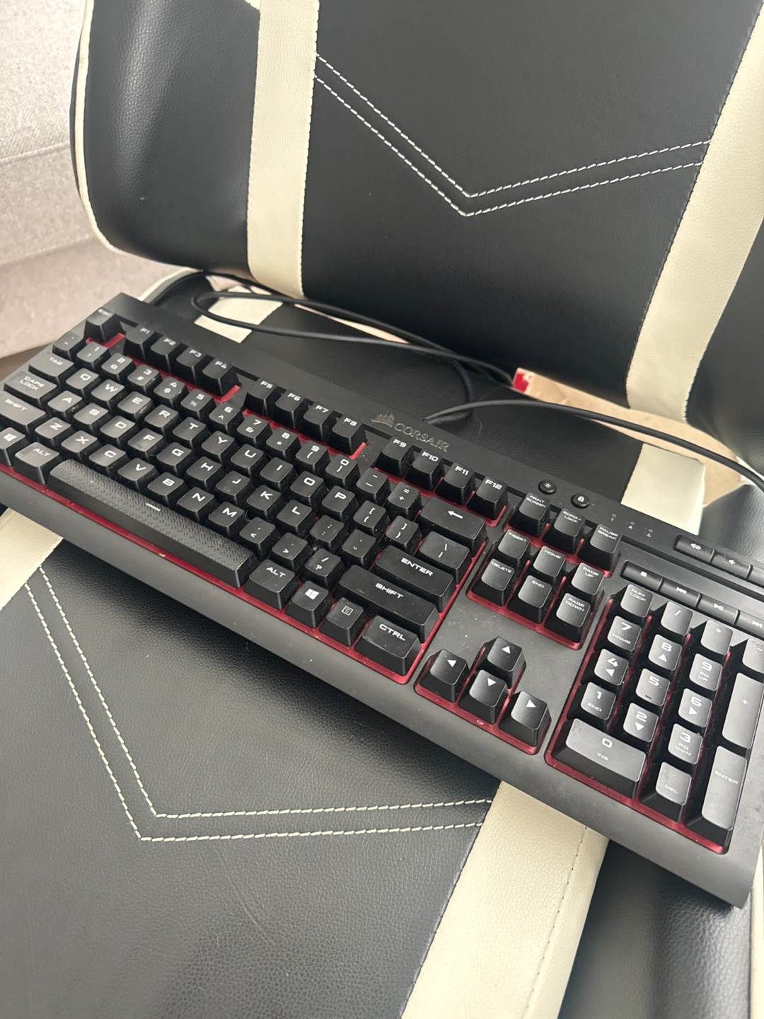 Corsair K68 Waterprpof Gaming Keyboard - photo 2