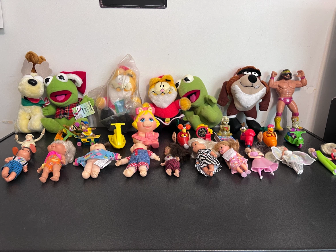 Amazing vintage collectible bundle-selling EVERYTHING together! - photo 2