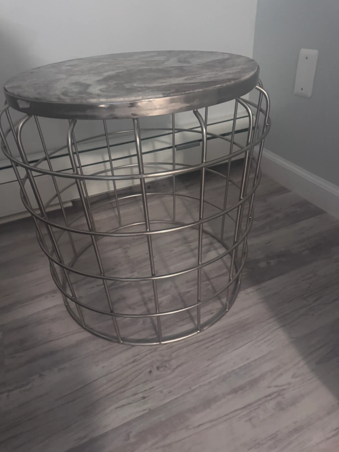 Metal Wire Side Table with Marble Top - photo 3