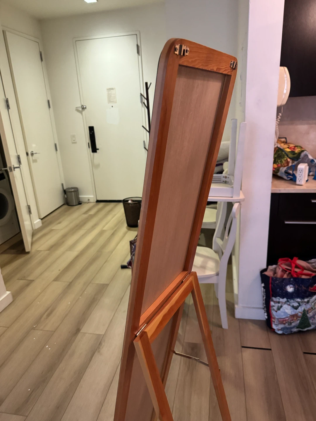Mirror with stand - photo 2