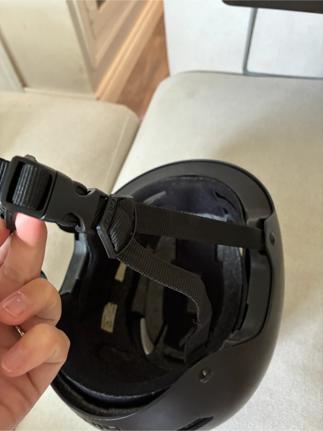 MOVING SALE : Giro Bike Helmet - photo 4