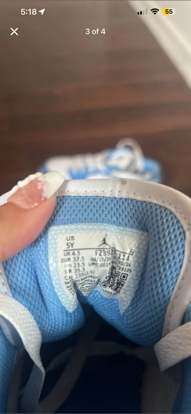 Jordan 1s low “Legend blue” - photo 3