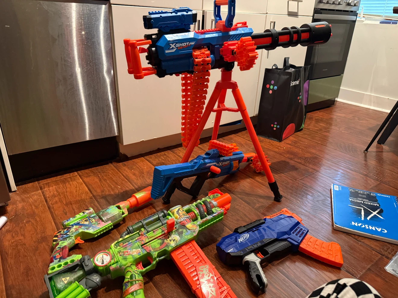 X-Shot & Nerf Blaster Toy Bundle - photo 2