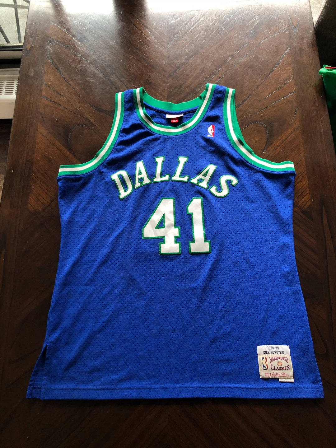 Dirk Nowitzki Jersey