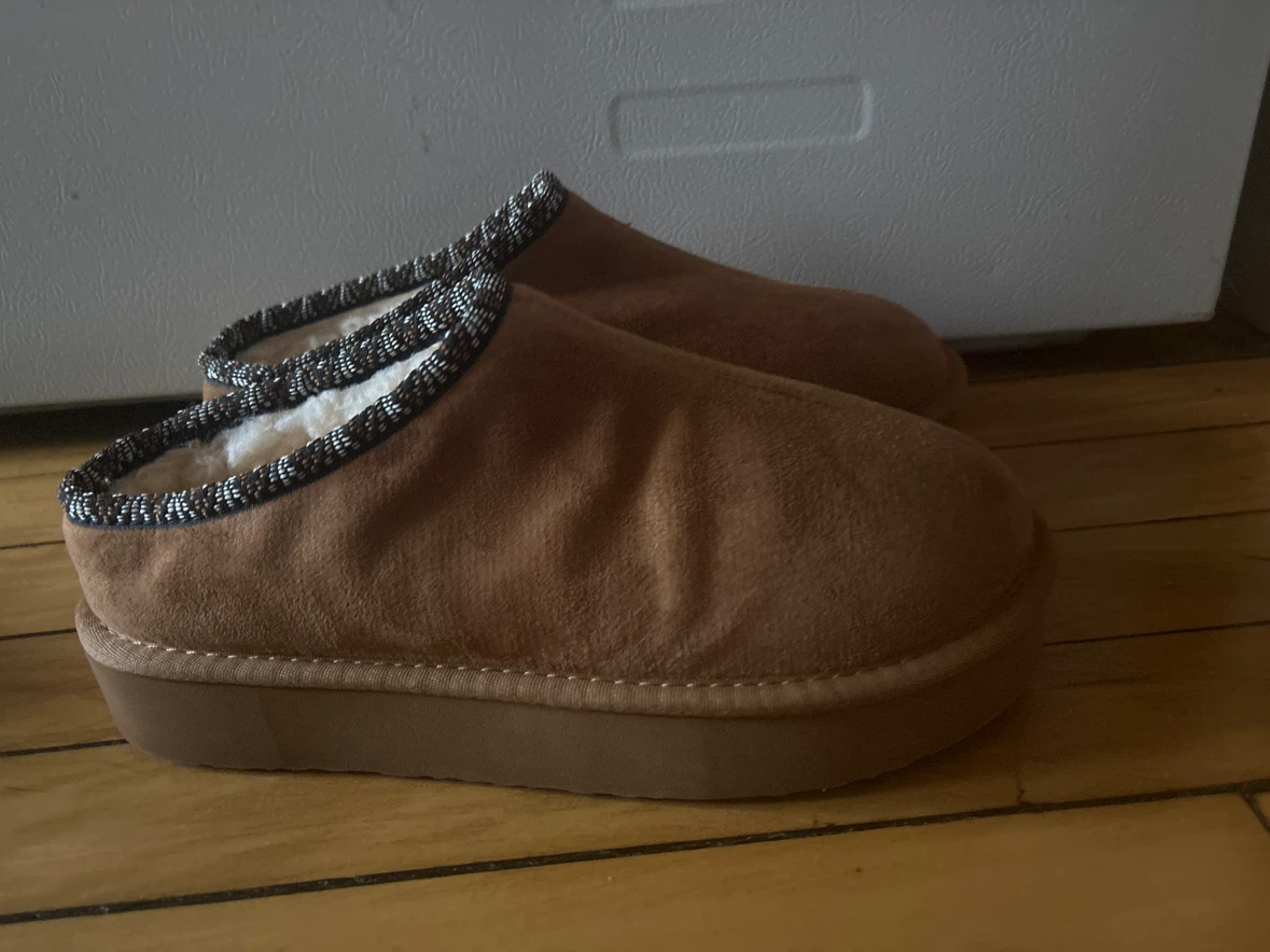 Cozy slippers shoes for outside. - photo 3