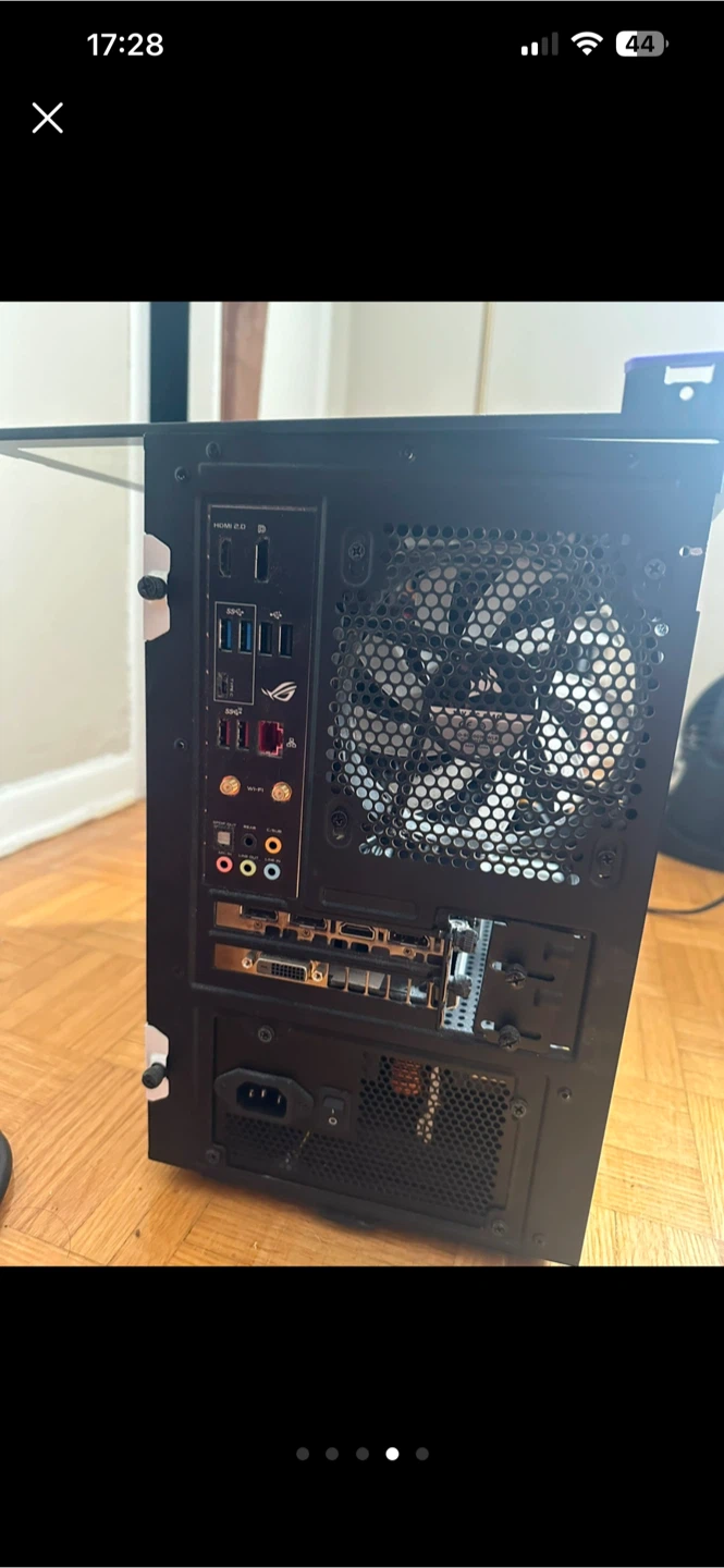 Gaming Setup Accessories Bundle - photo 5