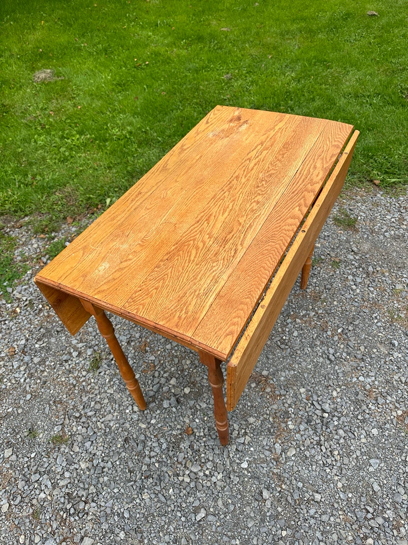 Antique Solid Oak Drop-Leaf Table (CAN DELIVER) - photo 2