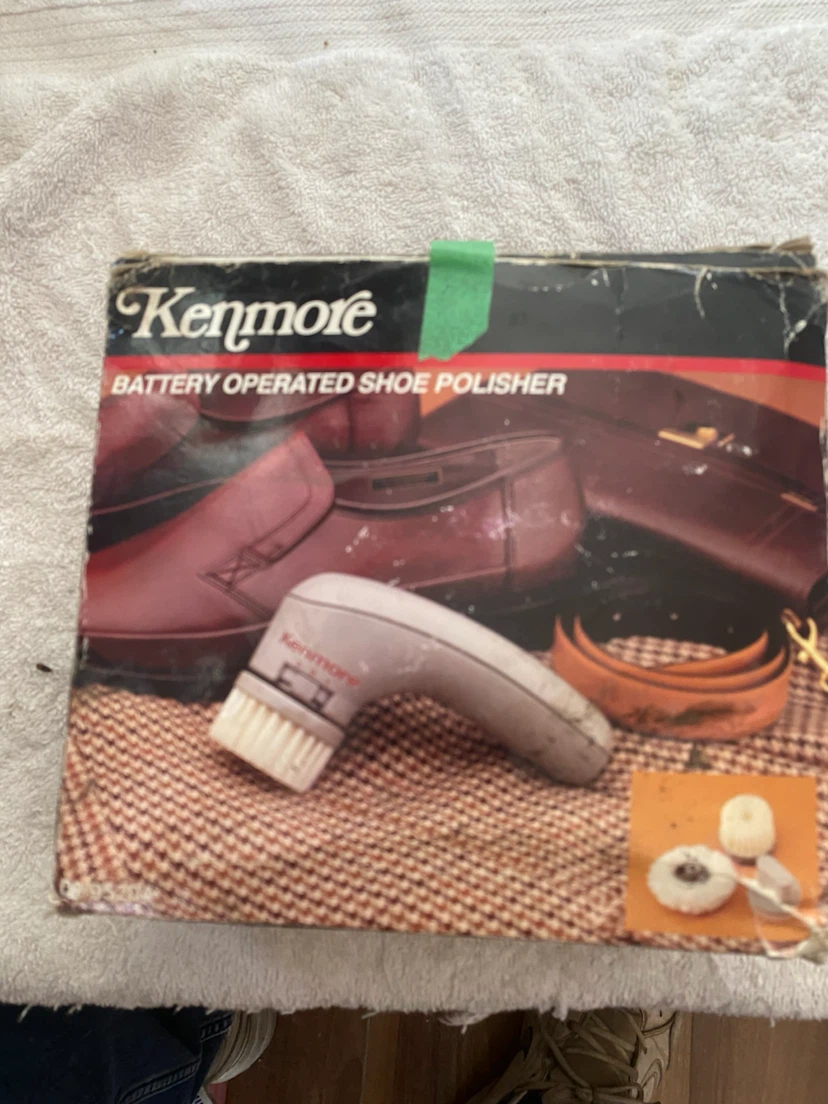 Kenmore Battery Operated Shoe Polisher Kit - photo 2
