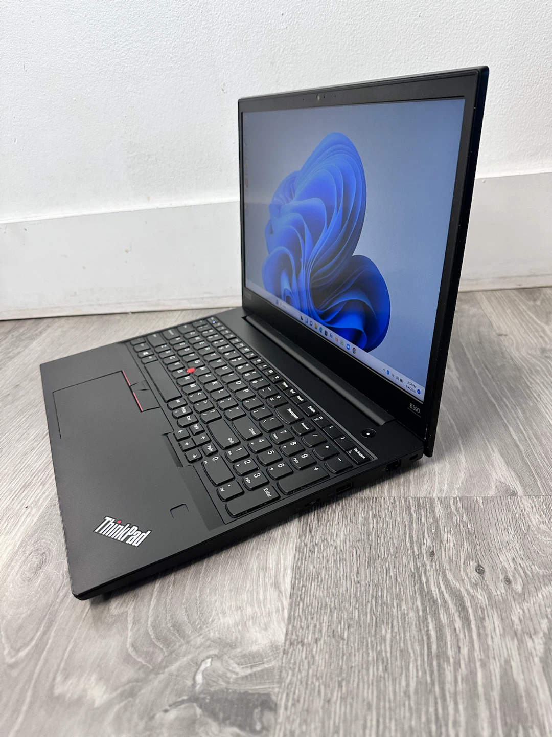 Lenovo ThinkPad 512Gb SSD 16GB RAM intel i7 quad core - photo 3