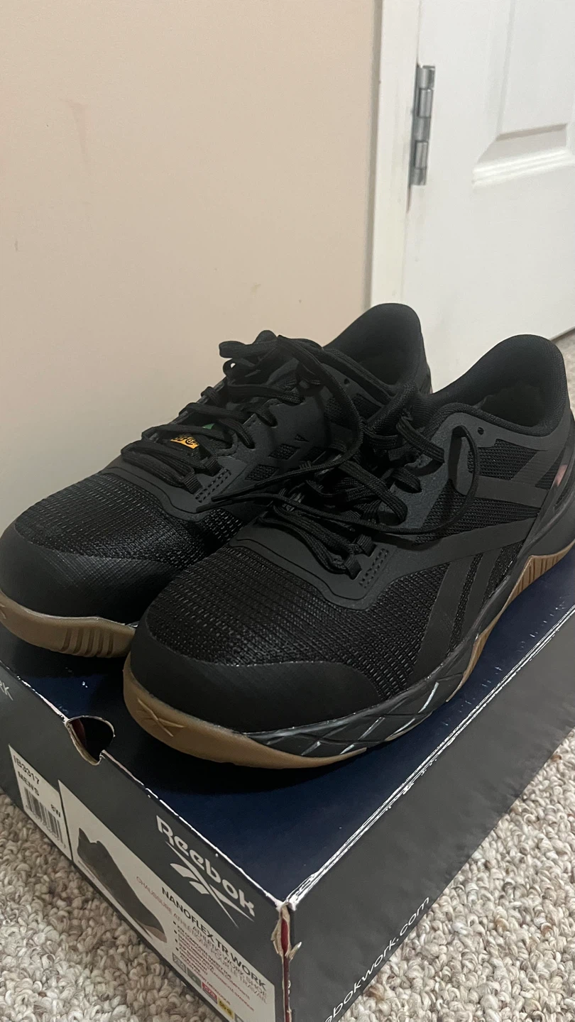 Reebok Warehouse shoes - photo 2