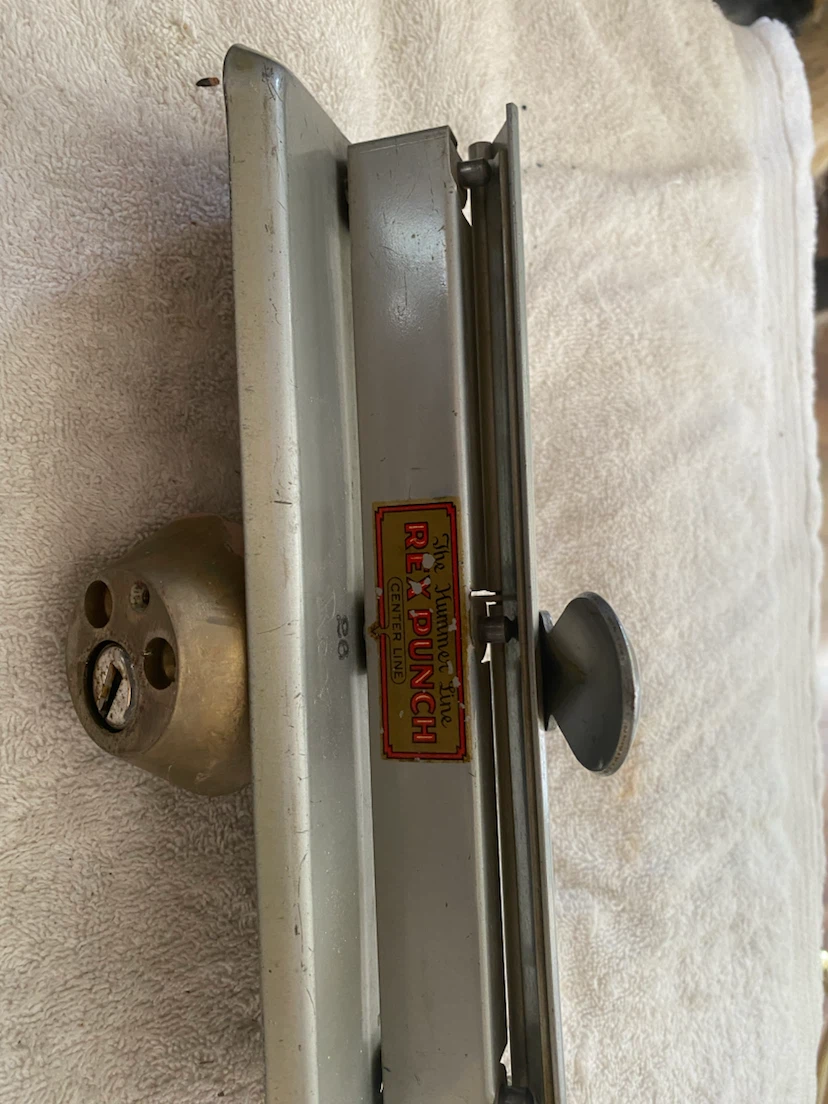 Redi-Punch Heavy Duty Paper Punch - photo 2