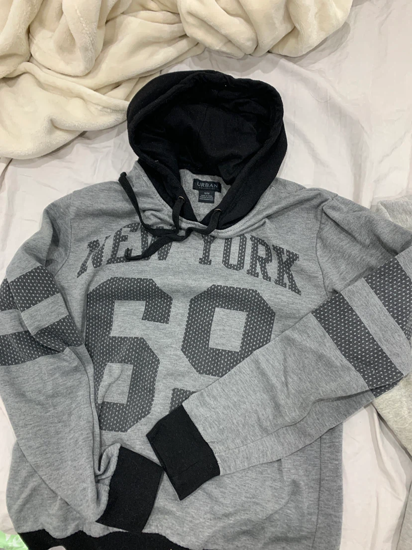 Set of Two Men's Hoodies - photo 3