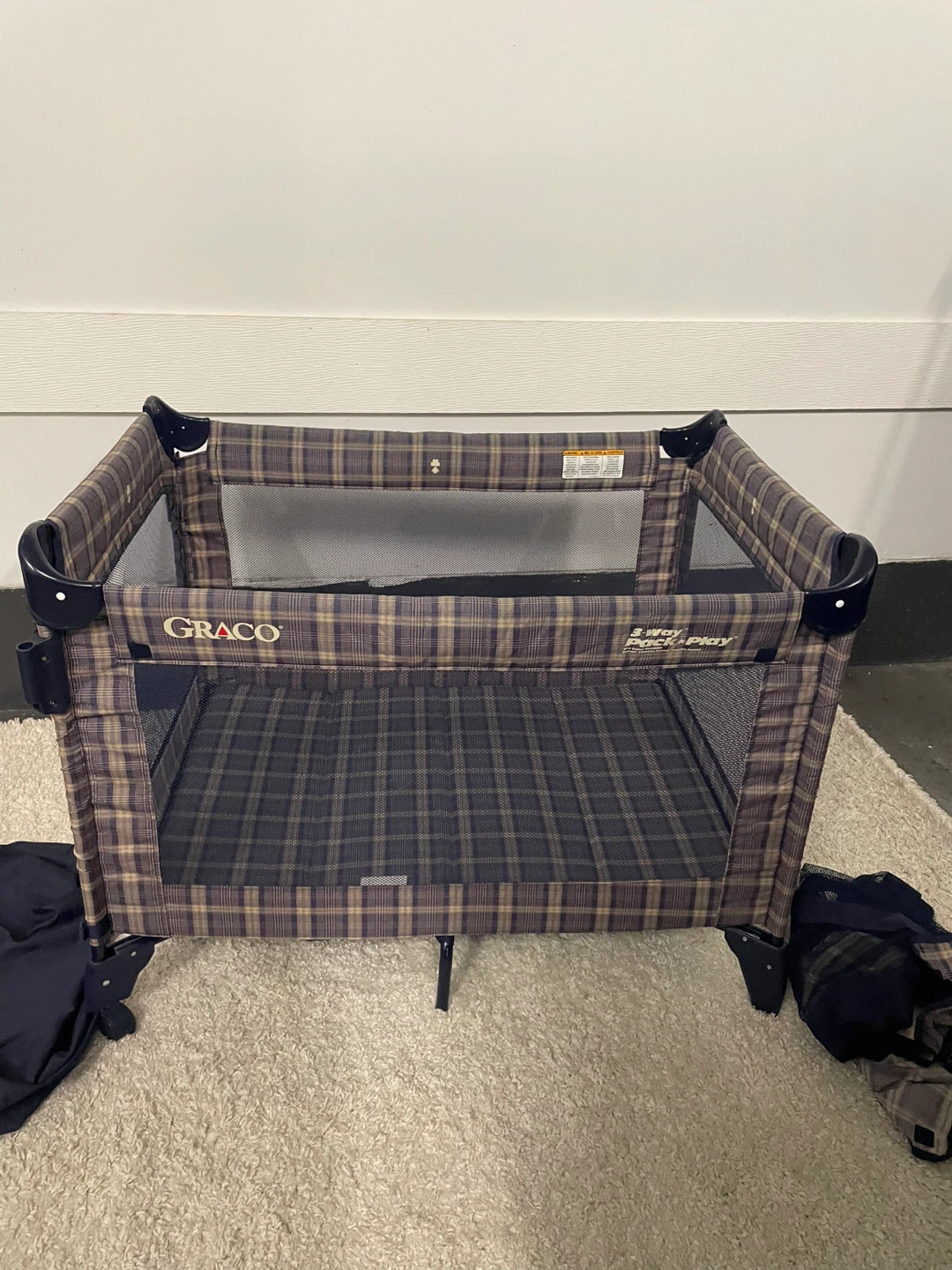 Graco Pack 'n Play 3-Way Travel Crib - photo 4