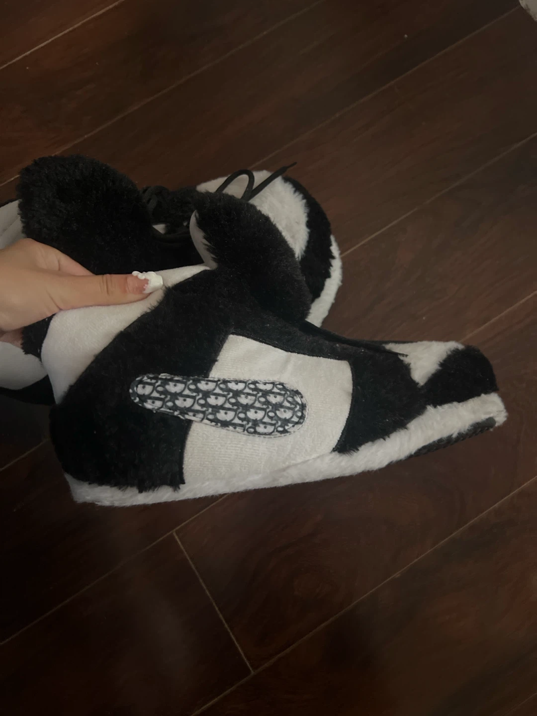 CD Jordan styled slippers (for men and women) - photo 2