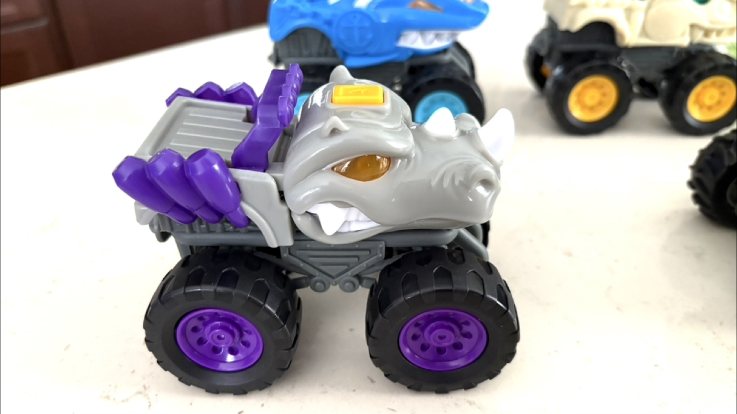 Set of 5 Hot Wheels Monster Trucks - photo 3