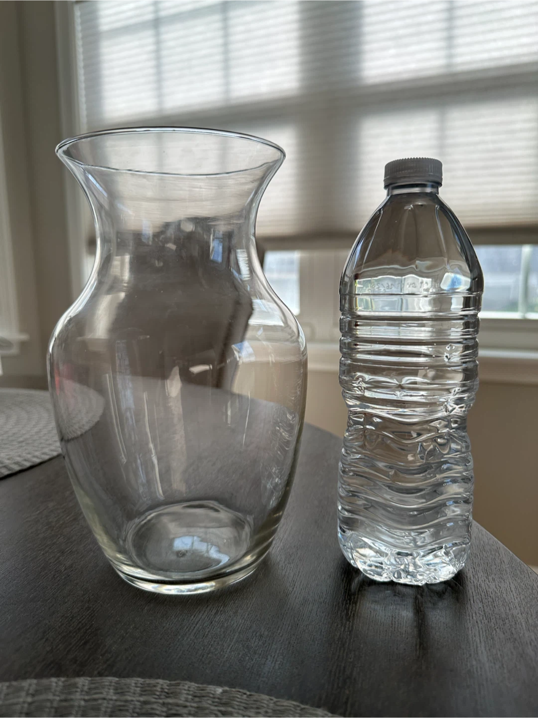 Clear Glass Vase - photo 2
