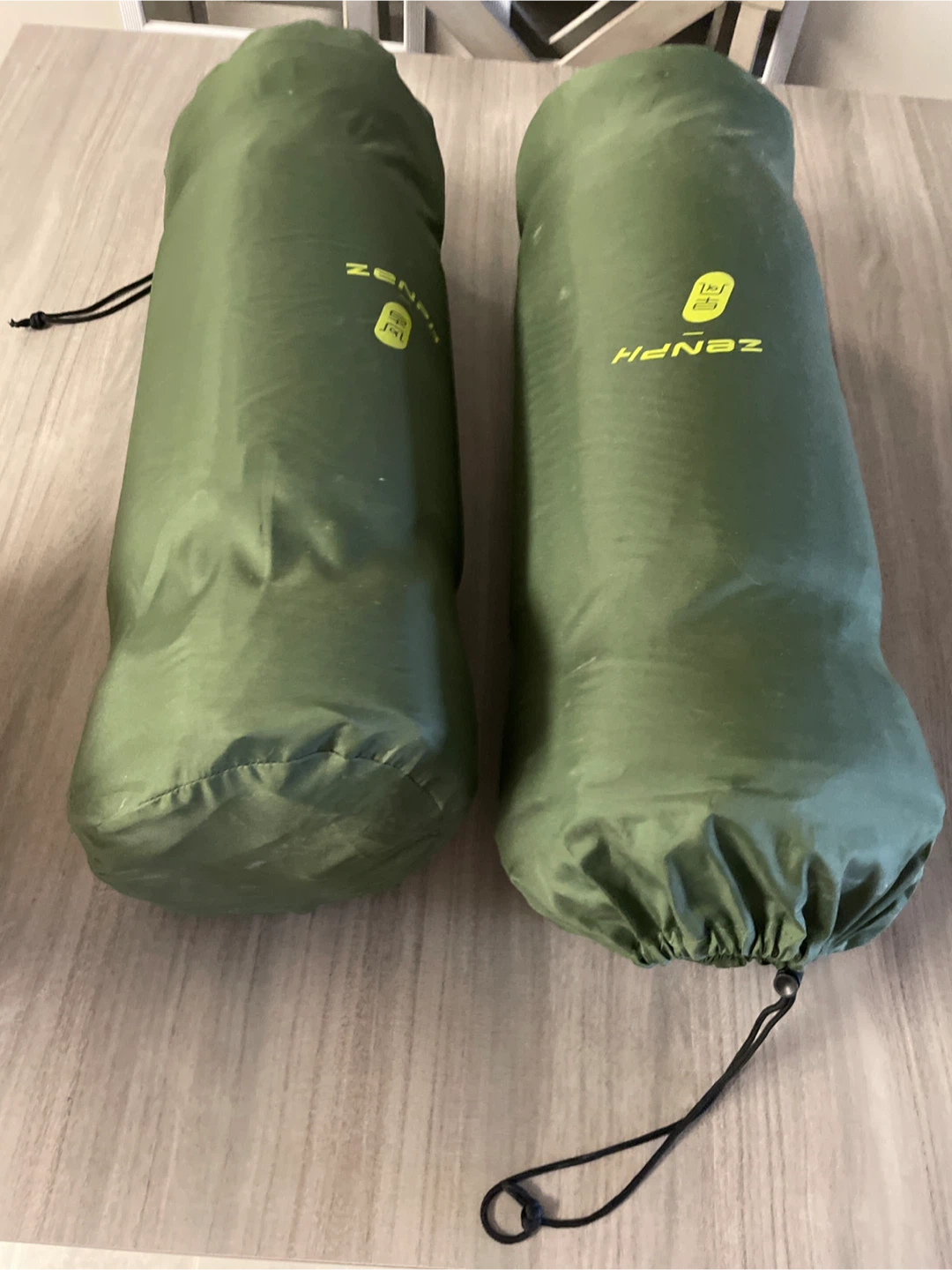 Two self-inflating sleeping pads - photo 2