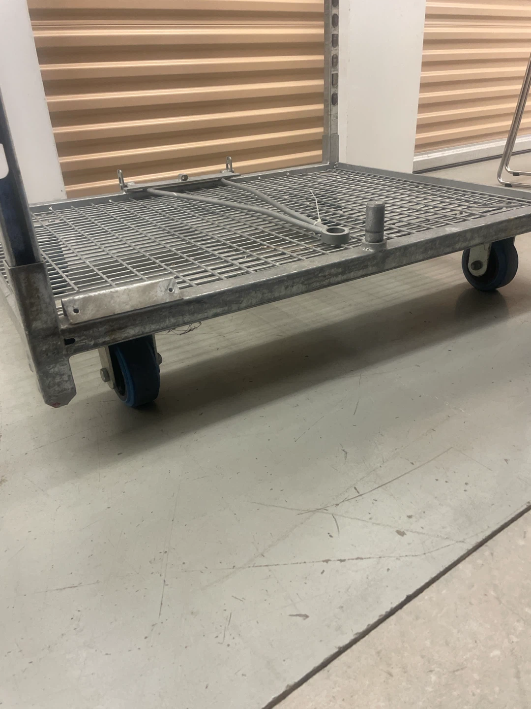 Metal Rolling Cart - photo 2