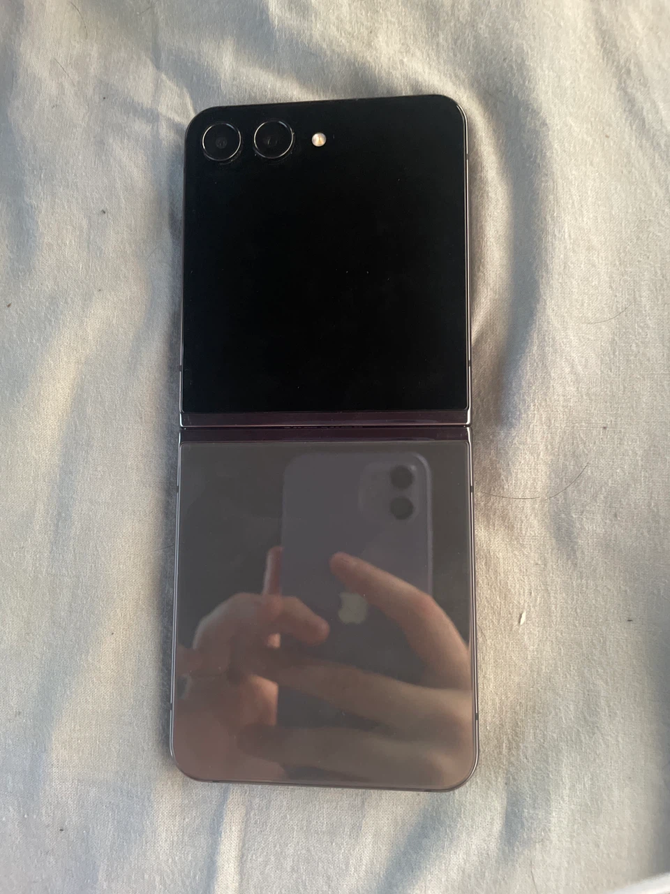 Samsung Z flip 5 - photo 2