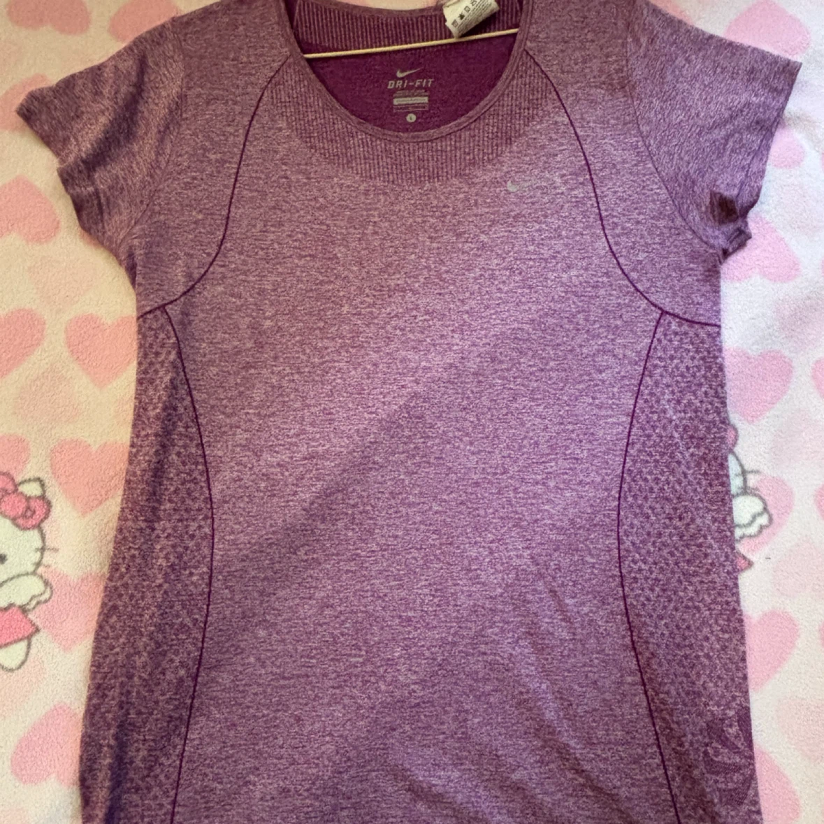Nike Dri-FIT - T-Shirt - *Size Women Large/Purple* - photo 2