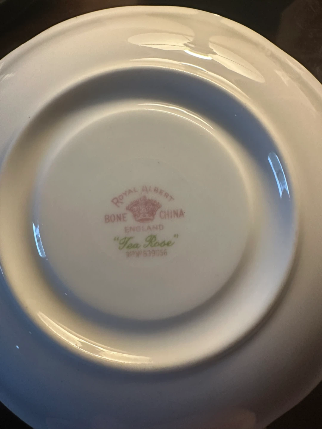Royal Albert “Tea Rose” Set - photo 3