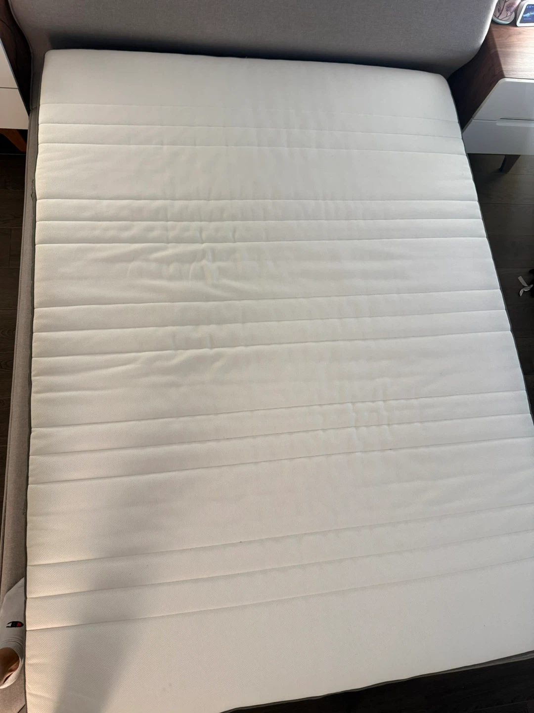Ikea Mogedal Queen Size Mattress - photo 5