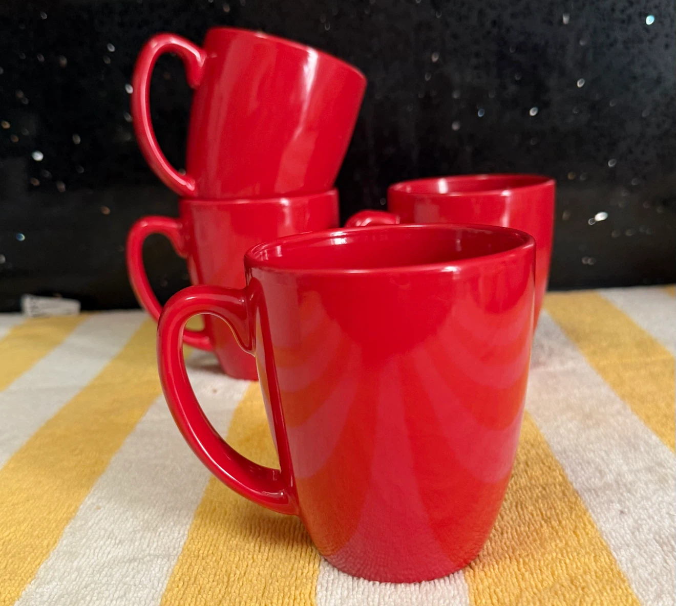 Set of 4 Red Ceramic Coffee Mugs