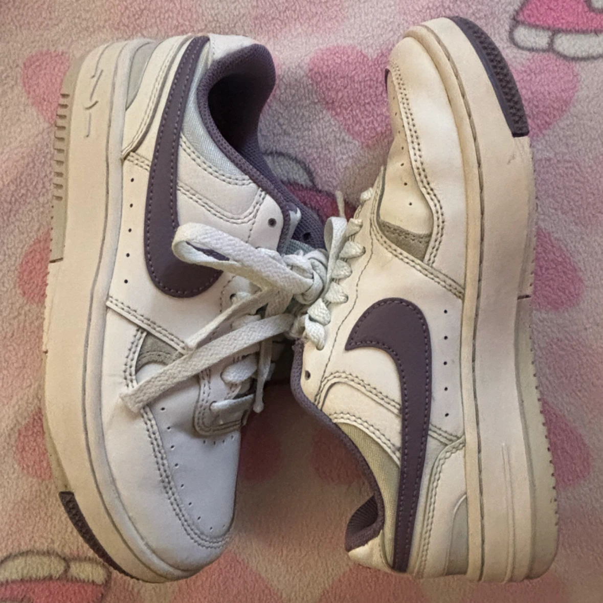 Nike - White & Purple Shoes - *Size Women 6.5* - photo 3