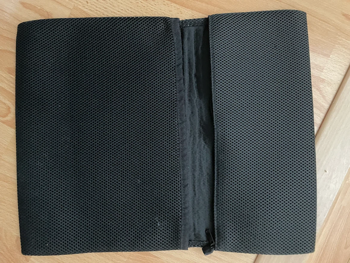 MUJI Polyester Laptop Cover with Pocket - photo 3