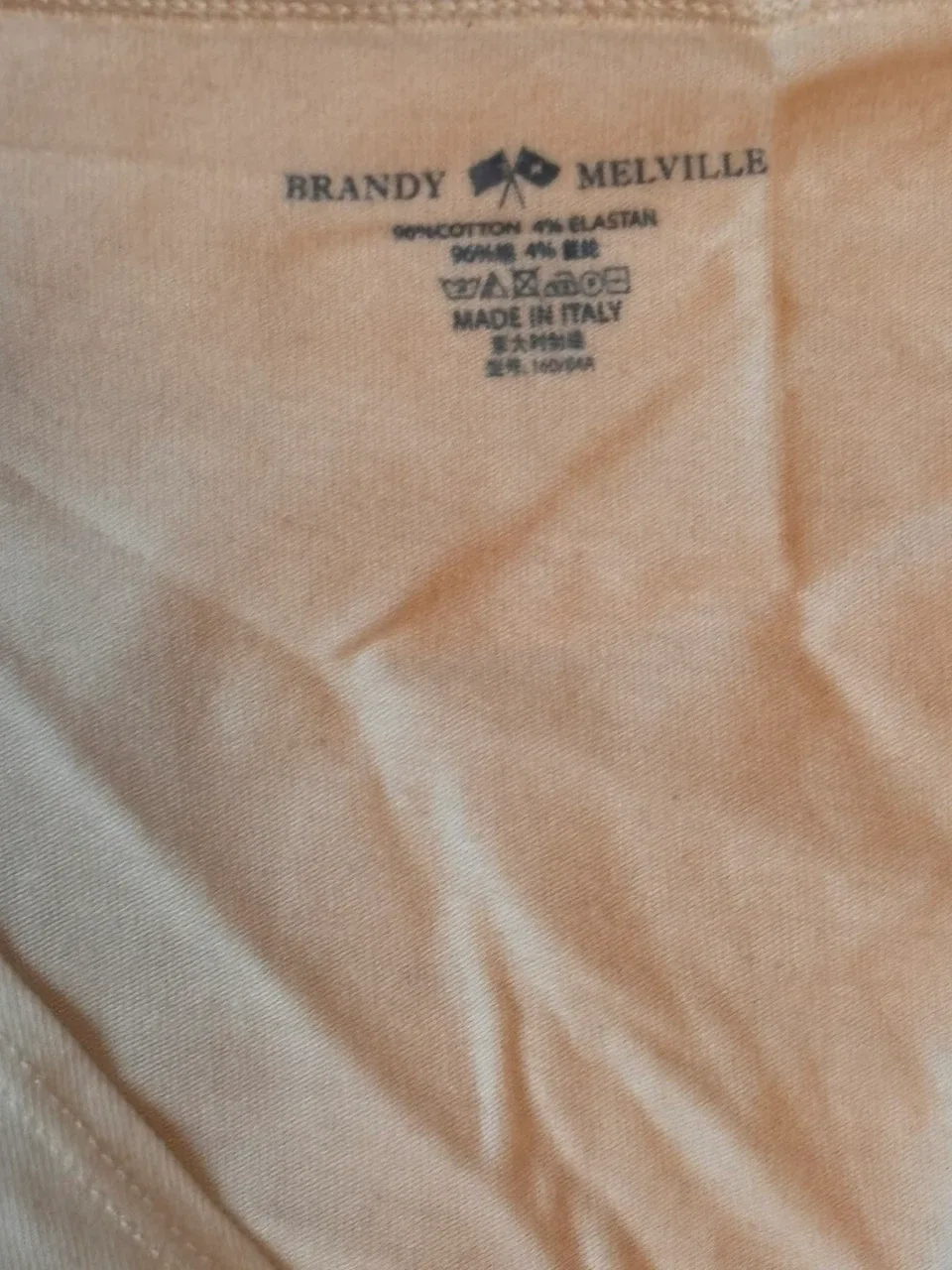 Brandy Melville White Wrap Top - photo 2