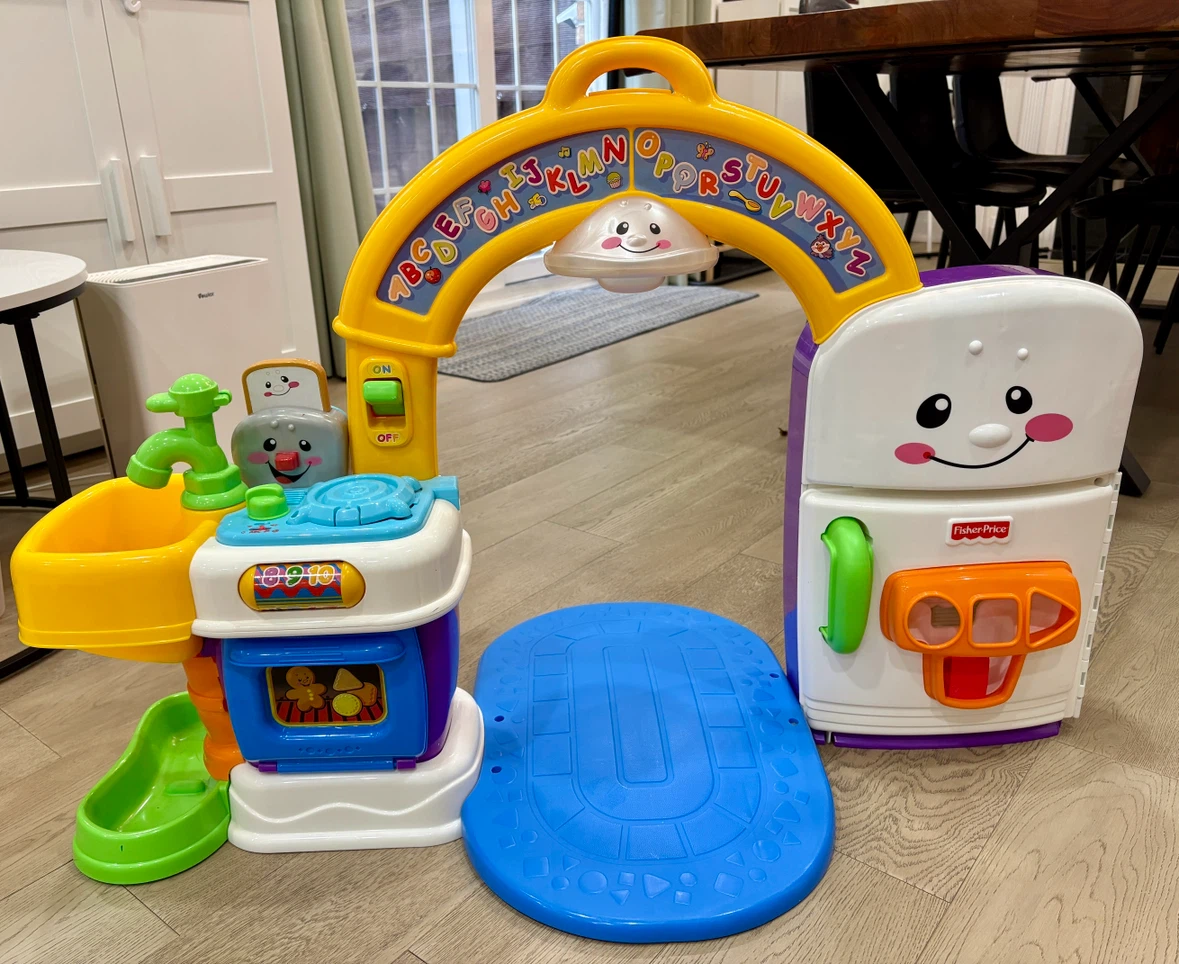Laugh & Learn™ 2-in-1 Learning Kitchen
