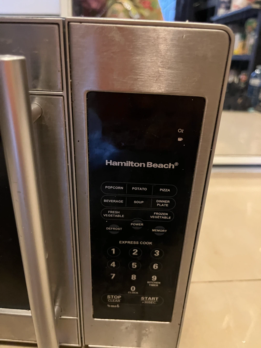 Hamilton Beach Microwave - photo 2