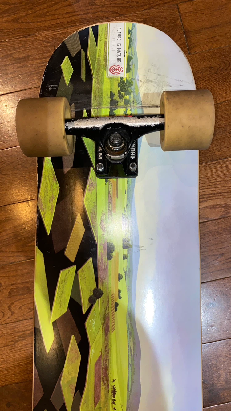 USED 8.5” Element skateboard complete - photo 2