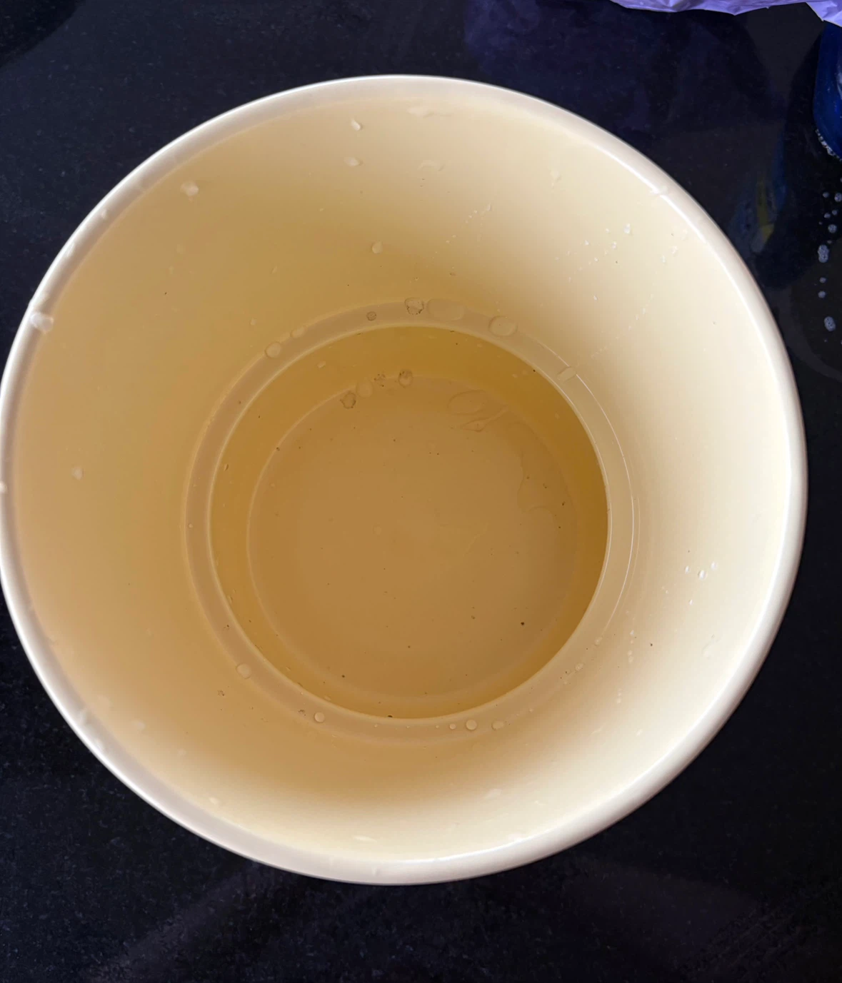 Light yellow plant pot - photo 2