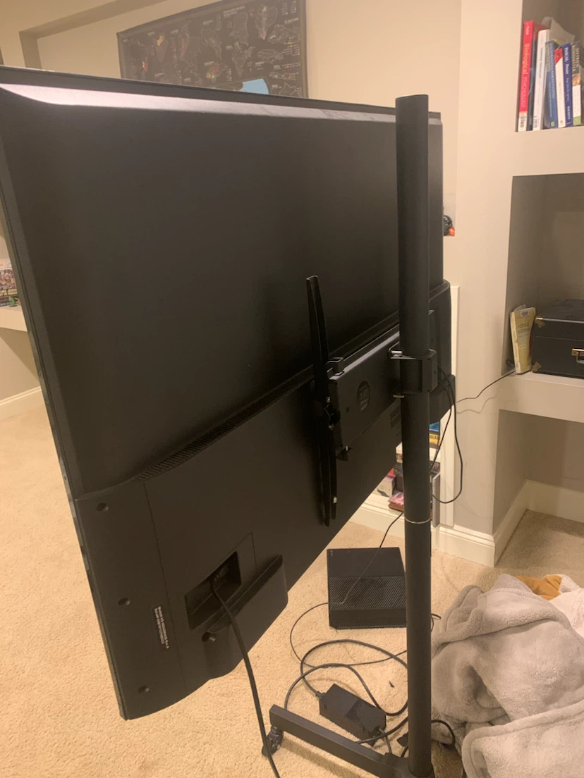 Insignia 48 inch LED TV - photo 3