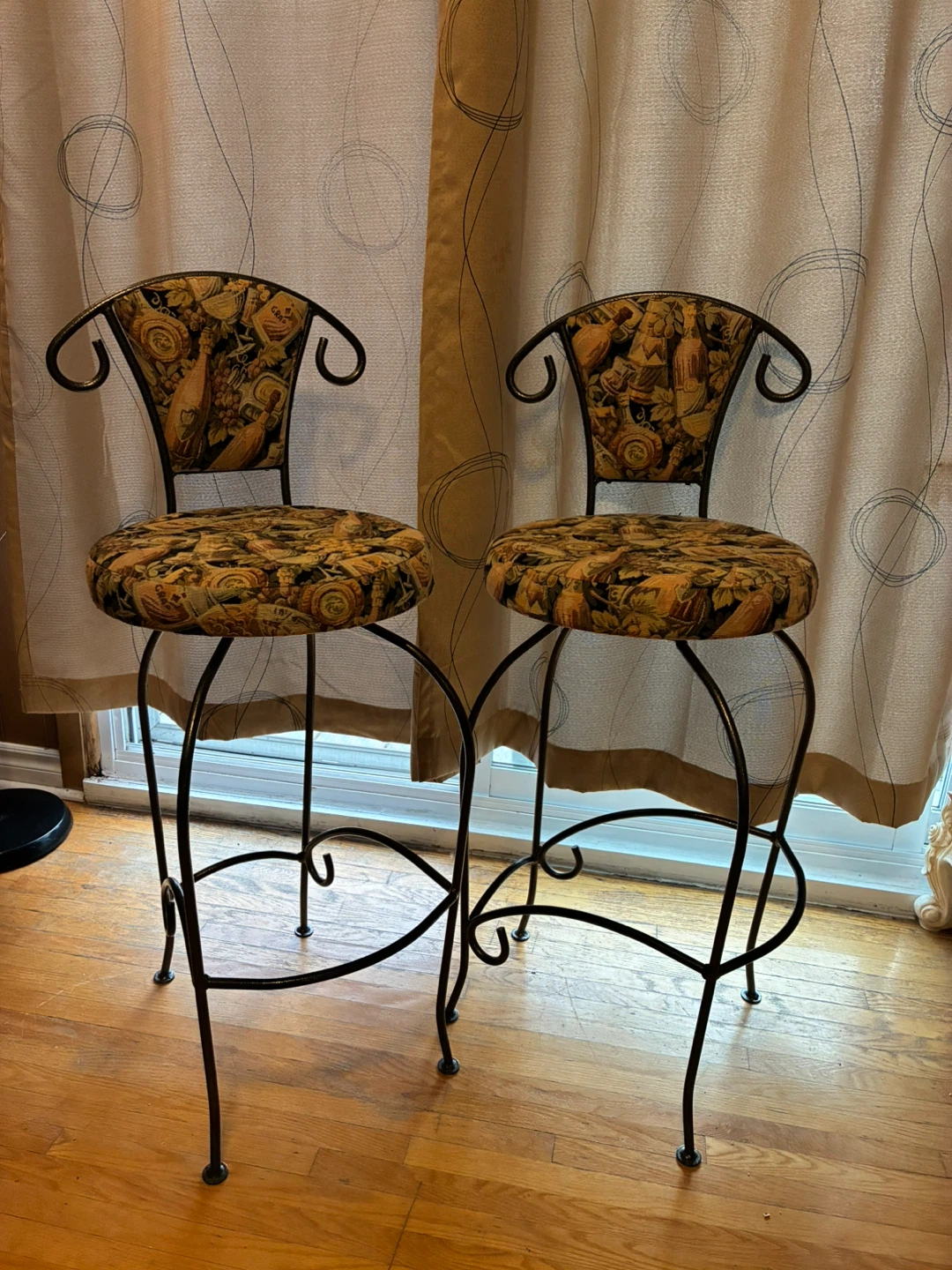 Set of 2 Wrought Iron Bar Stools – Wine / Tuscan Style - photo 2