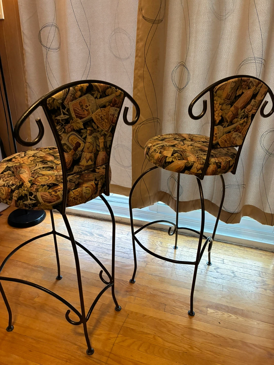 Set of 2 Wrought Iron Bar Stools – Wine / Tuscan Style - photo 4