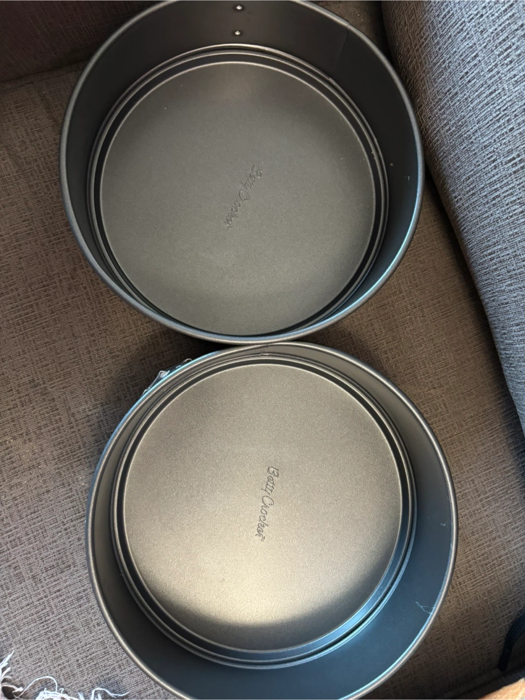 Betty Crocker Springform Cake Pans (Set of 2)