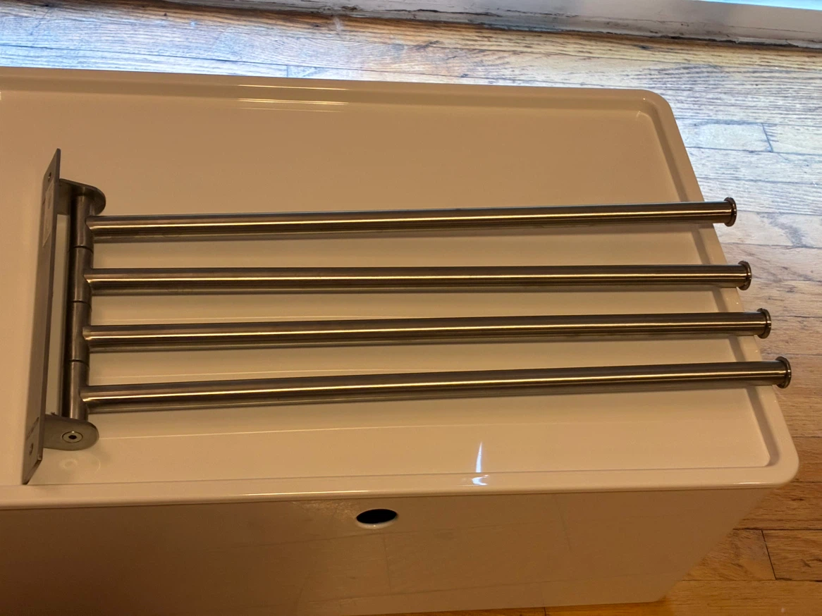 IKEA GRUNDTAL 4-Arm Swivel Towel Holder – Stainless Steel