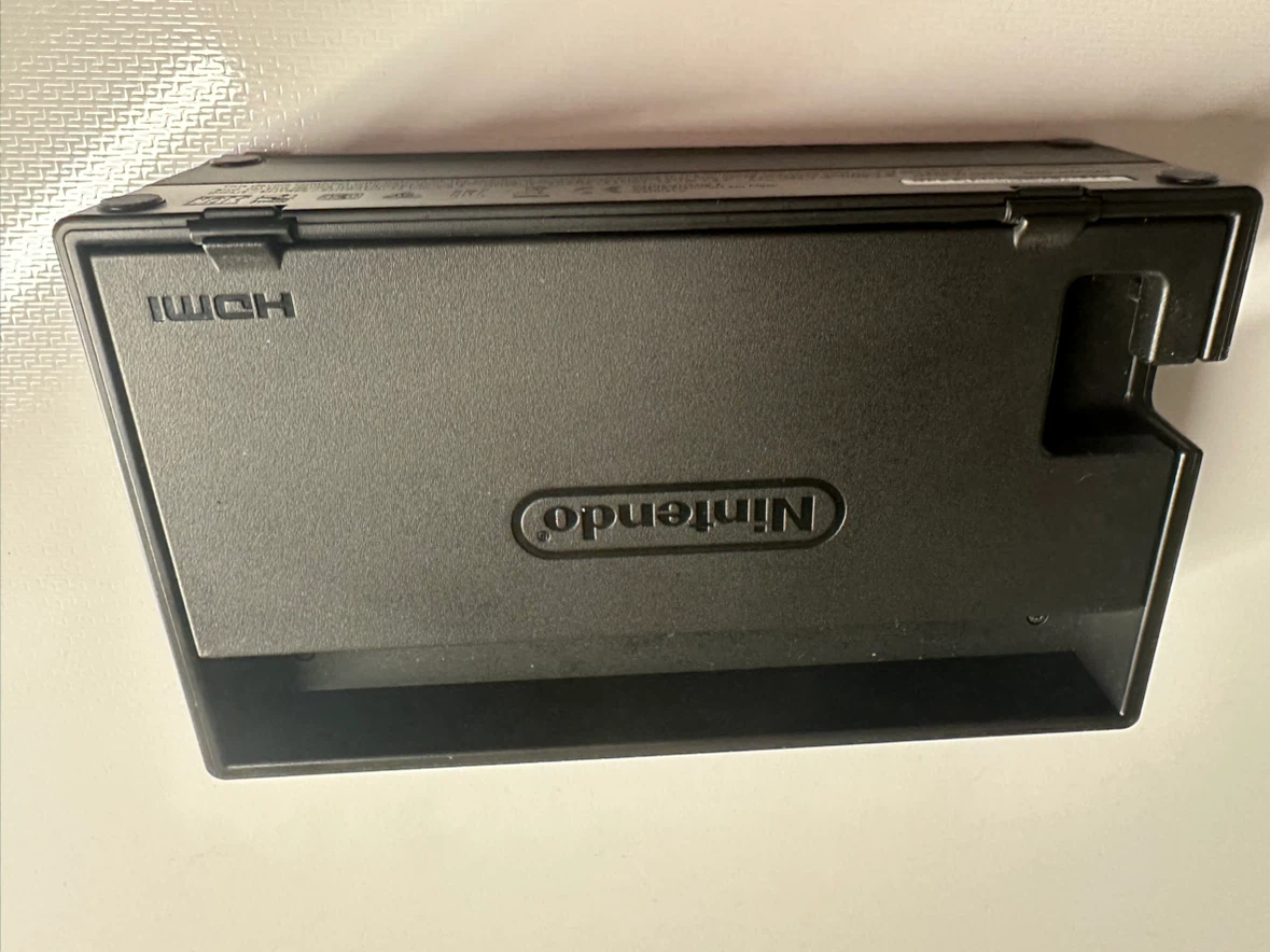 Nintendo Switch (Original) - photo 5