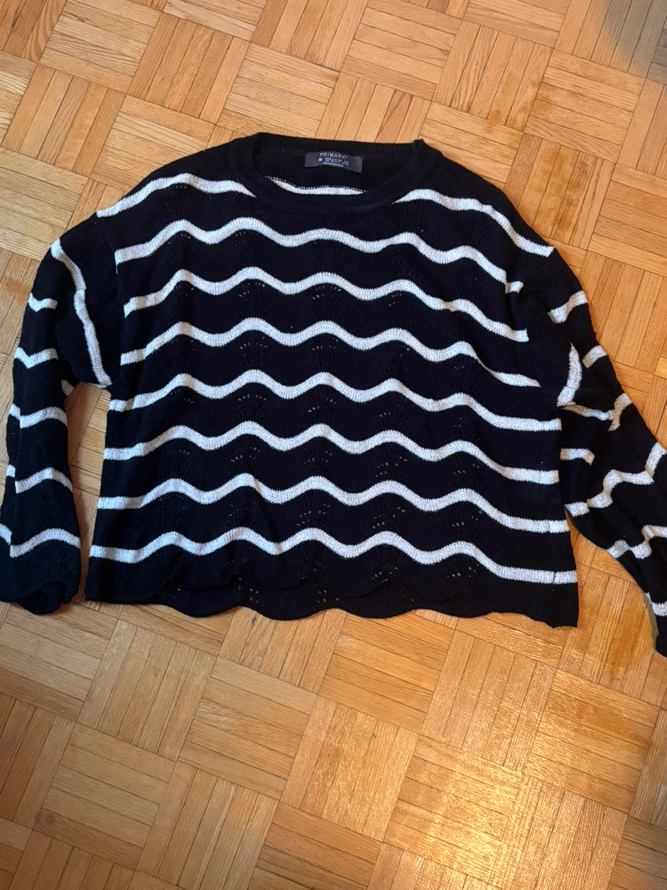 Primark Black and White Wavy Stripe Sweater
