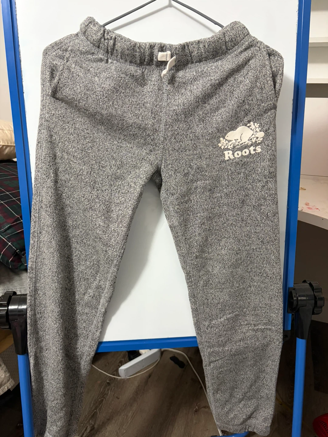 ROOTS Grey Sweatpants