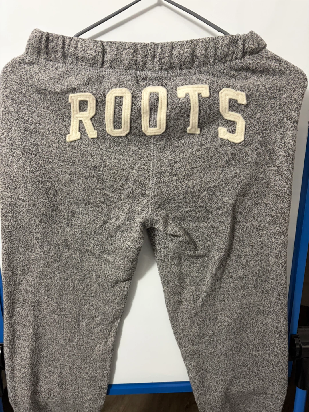 ROOTS Grey Sweatpants - photo 3