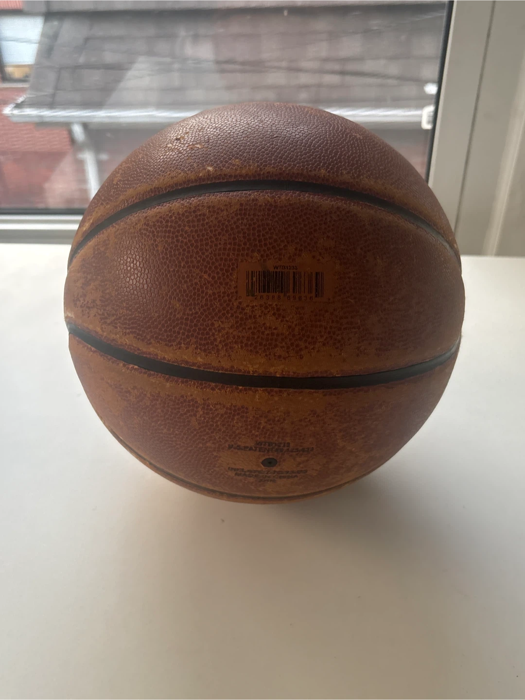 15” Wilson NCAA Final Four Edition Composite Leather Basketball - photo 2